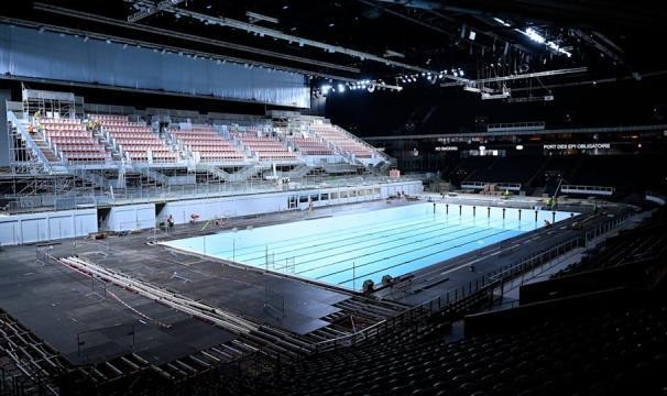 开云-泳池太浅拖累整届奥运？法国人带你在橄榄球场游泳