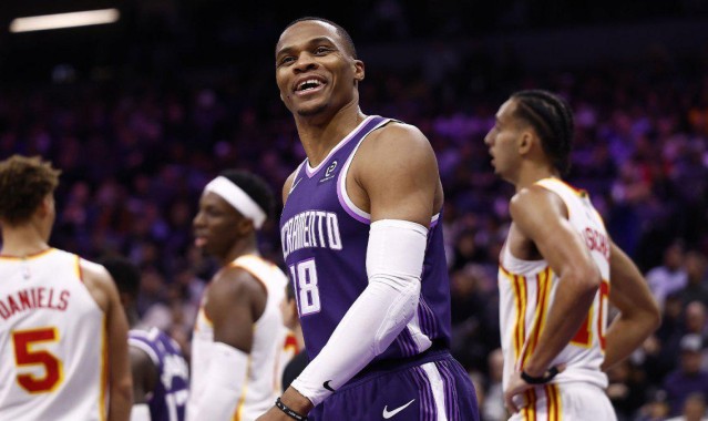 承认了，威斯布鲁克带领国王队大胜湖人队后承认，很享受打老东家