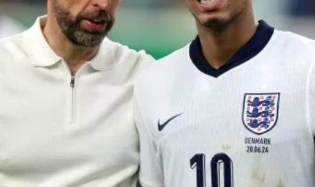 开云体育-西班牙夺冠主帅有功 英格兰失利怪南门  快请瓜帅